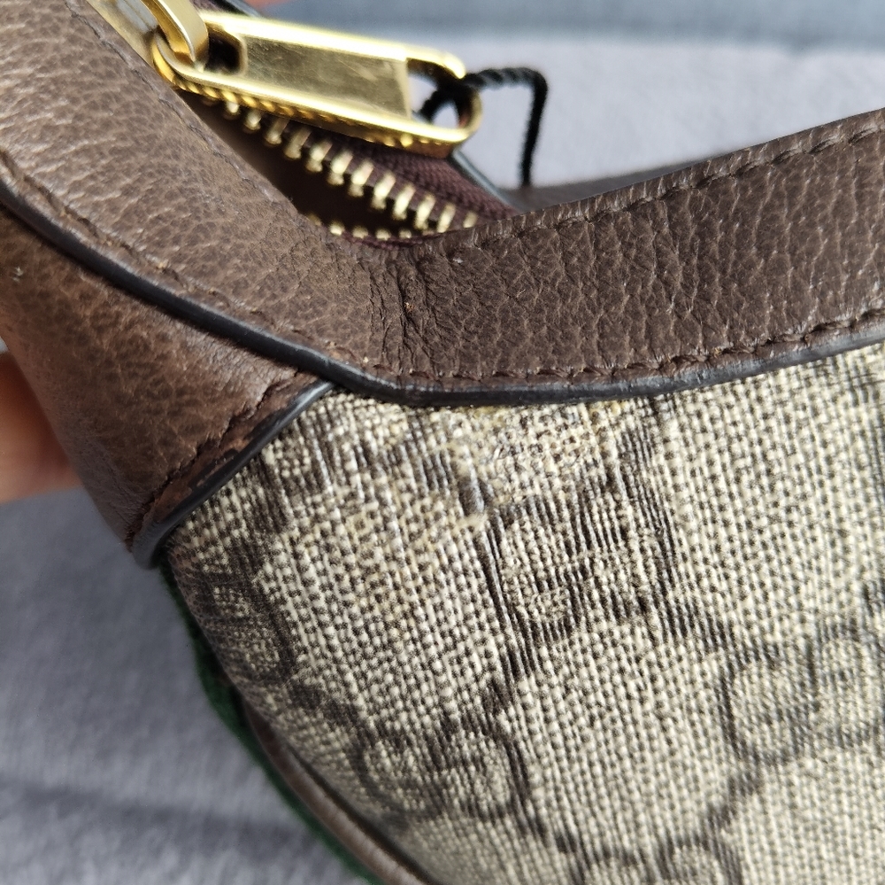 Gucci Brown GG Supreme Crescent Shoulder Bag with Gold Hardware - Picture 2 of 12